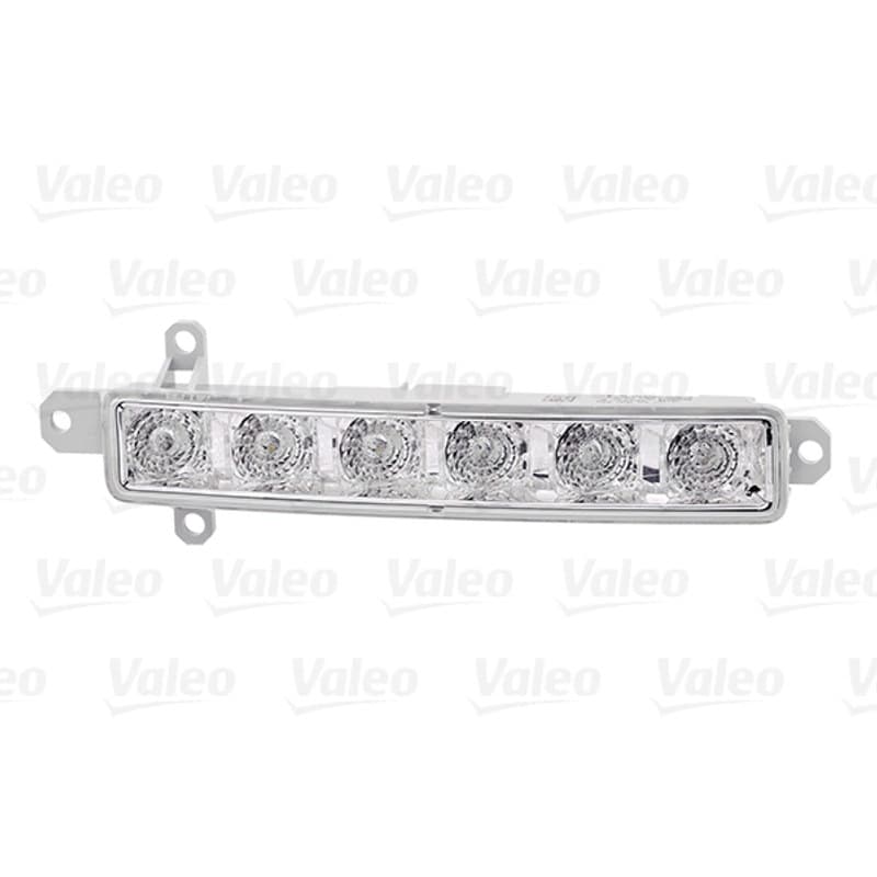 VALEO dienos metu naudojamos šviesos 045448