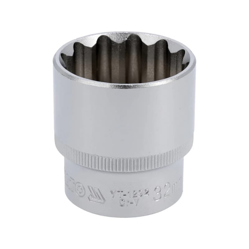 Dvylikakampė galvutė 1/2'' 32 mm