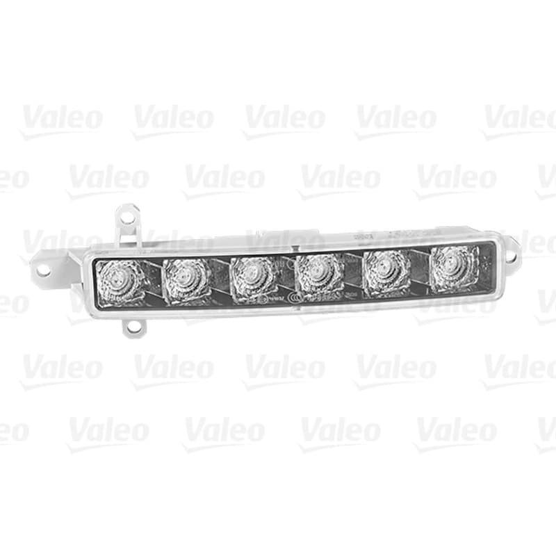 VALEO dienos metu naudojamos šviesos 047713